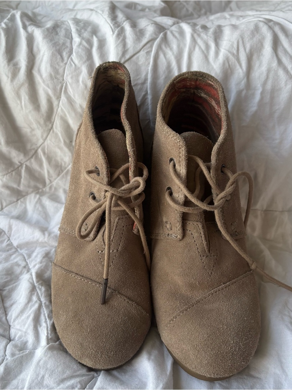 Toms Tan Suede Wedges